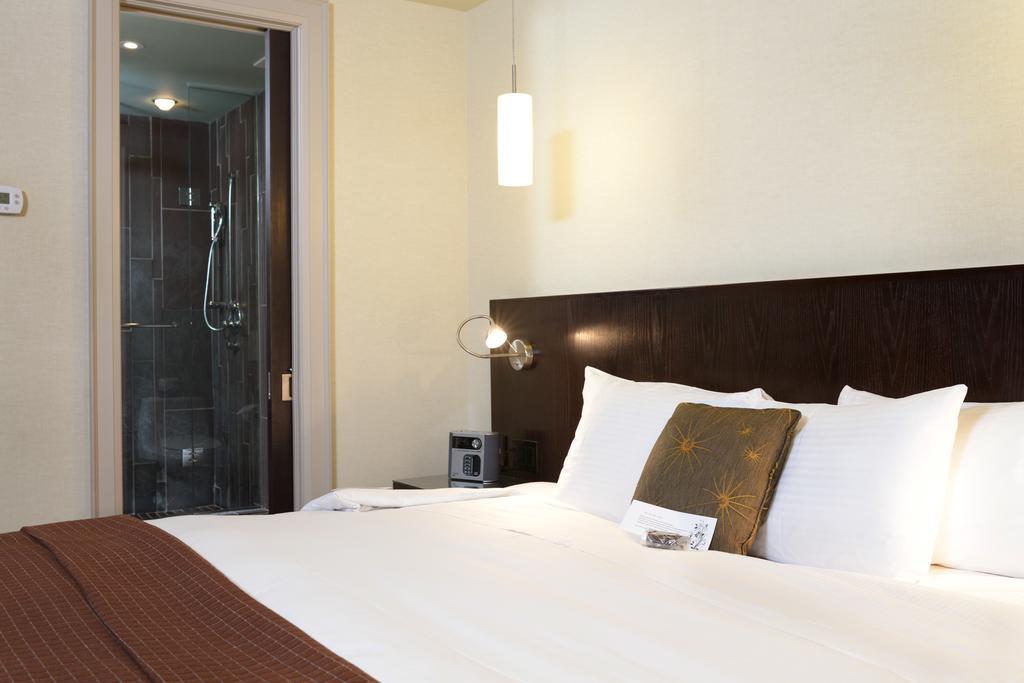 Shaw Club Hotel Niagara-on-the-Lake Extérieur photo