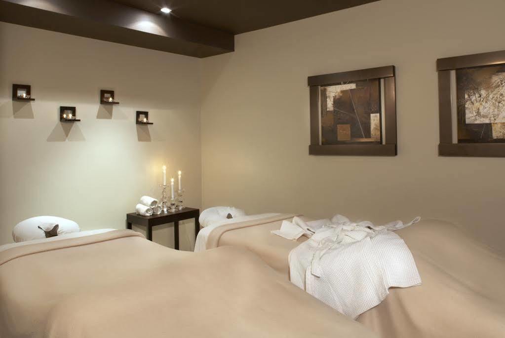 Shaw Club Hotel Niagara-on-the-Lake Extérieur photo
